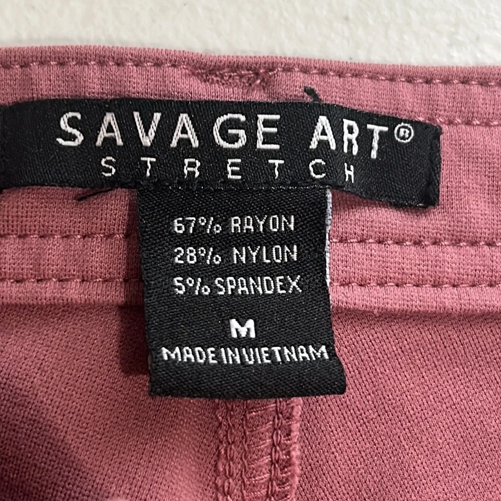 Savage Art Stretch Pink Leggings, Size Medium